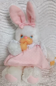 Vintage Russ Betsey White Bunny Kaninchen Daumenlutscher Quietscher Kawaii rosa Plüsch - Bild 1 von 6