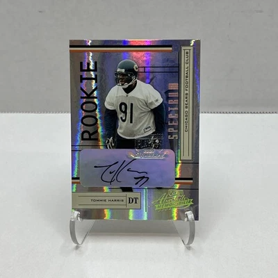 2004 Playoff Absolute Tommie Harris Auto Spectrum Platinum RC #38/50 - Image 1 of 4