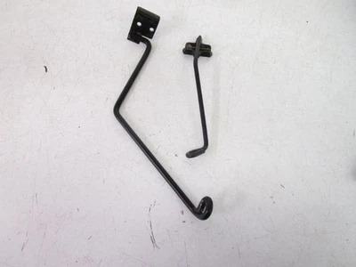 13 Arctic Cat DVX 300 Left Right Front Fender Supports Stays 3304-350 2006-2015 - Image 1 of 3