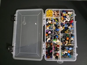 Lego MINIFIGURE Blind Build: Various Different Themes (Randomly Selected Parts) - Picture 1 of 8