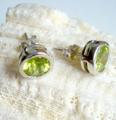 Ohrringe, Ohrstecker mit Peridot, 925er Silber - Olivin - - Bild 1 von 4