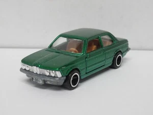 Tomy Tomica Green BMW 320i F23 - Picture 1 of 10