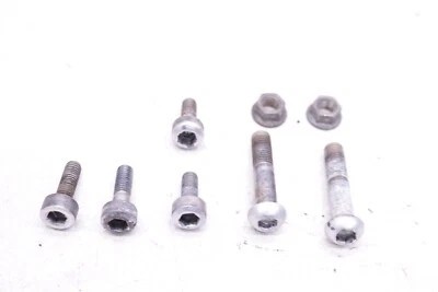 2002 02 03 2003 HONDA CBR954RR CBR 954 954RR 929 SUBQUADRO SUB PARAFUSOS DE MONTAGEM H143 - Imagem 1 de 2