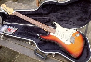 Fender Strat Plus 1988 - entrega gratuita en Reino Unido - Imagen 1 de 9