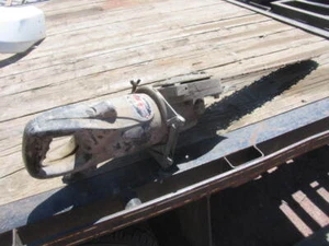 Remington Pneumatic Industrial/ Utility Chain Saw Air Powered - Picture 1 of 3