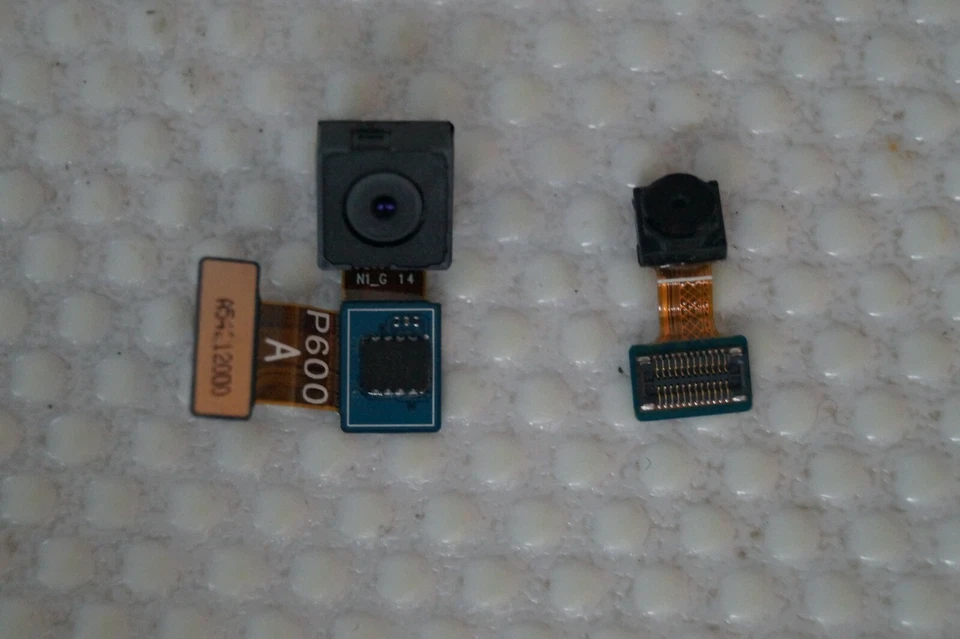 WEBCAM CAMERAS FRONT & REAR FOR 10.1" SAMSUNG GALAXY TAB PRO SM-T520 TABLET - Image 1 of 2