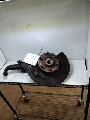 Husillo/nudillo delantero izquierdo conductor compatible con 04-15 17-23 ARMADA 352610 Foto 1 de 4