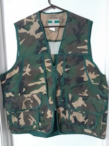 Game Winner XL Hunting/Shooting Vest Green Camo With Rear Pouch - Picture 1 of 10