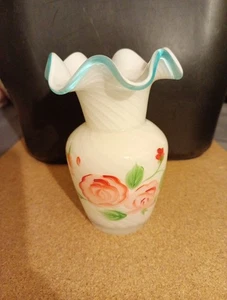 Vintage Hand Painted Fenton Pinched Glass Floral Vase - Picture 1 of 6