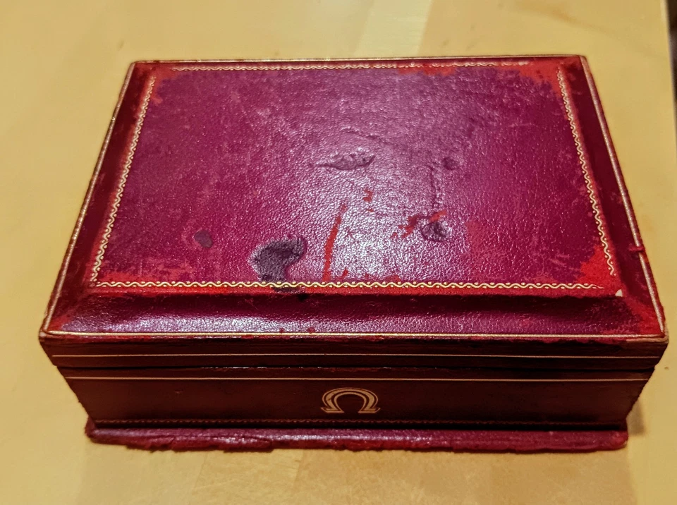 Caja de reloj cronómetro automático Omega Constellation genuina vintage de los años 50 rara Foto 1 de 3