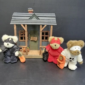 New Boyd's Bear Breary Spooky Wood Haunted House W/ 3 Bears 22104G - Picture 1 of 12