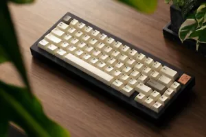 Loki65 Keyboard Kit Ink Black A/ Red Alu Plate - Picture 1 of 3