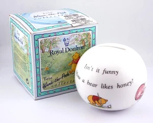 Mint in Box Royal Doulton Winnie The Pooh Money Ball - Foto 1 di 3