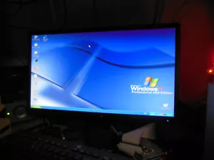 Classic Genisis Computer. Win XP Pro X64.AMD Athlon 2 x 4 Proc.2 Gb Ram - Picture 1 of 16