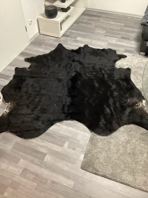 Schwarzes Kuhfell 185x185 Rinderfell - Bild 1 von 4