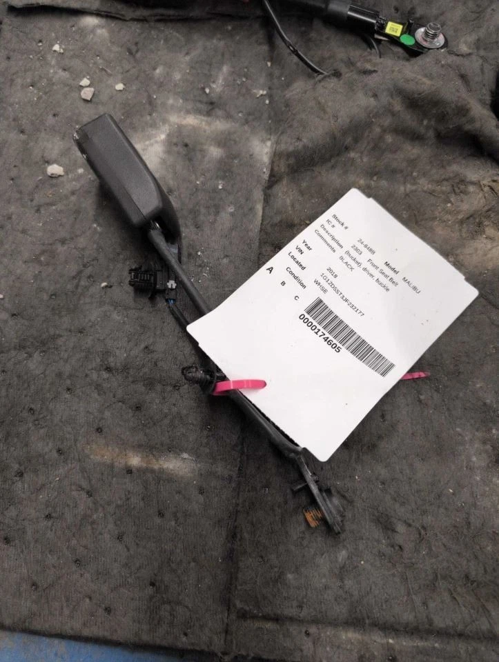 Seat Belt Front Driver Buckle Fits 17-19 LACROSSE 1029313 Foto 1 de 1