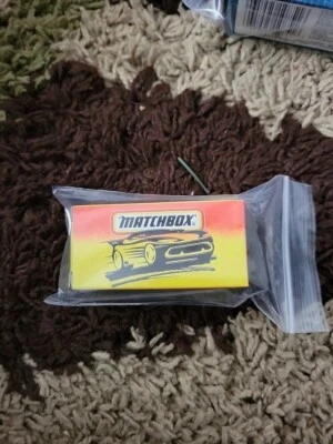 1996 MATCHBOX 69 de 75 Amarelo '68 Mustang Cobra Jet Caixa Original 428 Roxo B1 - Imagem 1 de 3