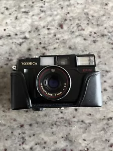 Yashica MF-2 DX Super 35mm with 38mm 1:3.8 Lens Film Camera ( Flash Not Working) - Picture 1 of 3