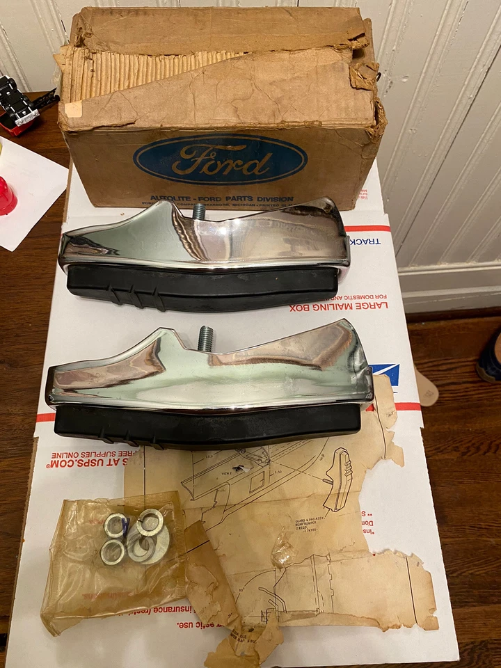 NOS 1970 Ford Galaxie XL LTD Rear Bumper Guards D0AZ-17984-A - Image 1 of 4