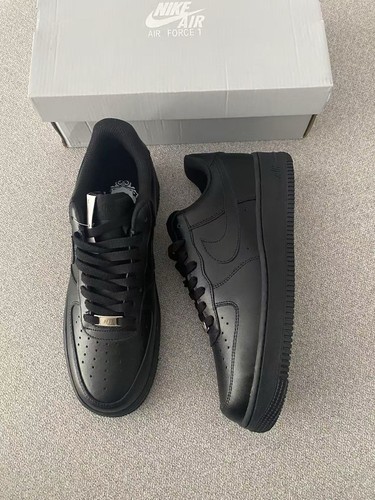 Nike Air Force 1 nere