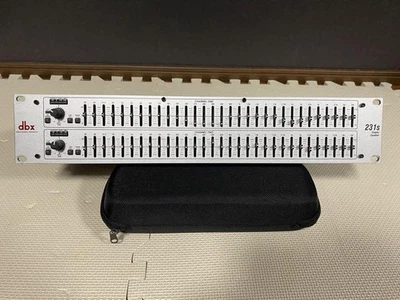 dbx 231s 2 Kanal 31 Band Graphic Equalizer umschaltbar Pro Audio Rackmontage - Bild 1 von 4