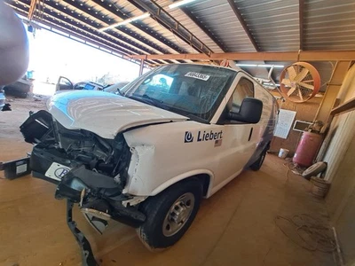 2017 Chevrolet Express 2500 Van 4.8L Engine Motor OEM 167K Miles - LKQ442053856 - Image 1 of 4