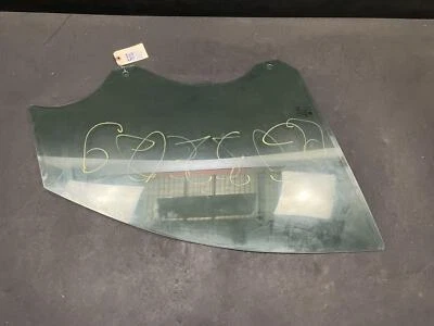 Front Right Door Window Glass 2020 GMC Acadia 84745027 2017 2018 2019 2021 -2023 - Image 1 of 4