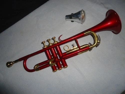 BEAUTIFUL SUPERIOUR QUALITY RED COLORED BB PITCH TRUMPET FREE CASE+Mouthpiece - Image 1 of 1
