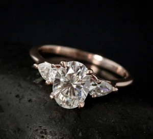 2.4Ct Oval Cut VVS1 Moissanite Three Stone Engagement Ring 14k Rose Gold Plated - Picture 1 of 12