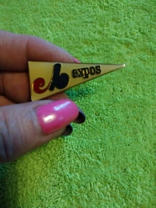 Vintage MLB Montreal Expos Baseball Pennant Enameled Pin - Picture 1 of 3