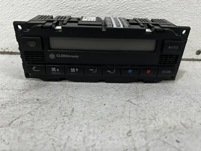Volkswagen Golf GTI 2003-2005 climatización aire acondicionado climatización temperatura panel unidad de control fabricante de equipos originales  Foto 1 de 4