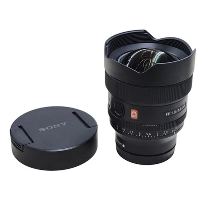 Sony FE 14mm f/1.8 GM E-Mount Wide Angle AF/MF Lens - Image 1 of 4