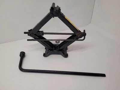 2006-2011 FORD FOCUS Spare Tire Jack w Wrench 8S4Z17080A 06-11   Foto 1 de 4