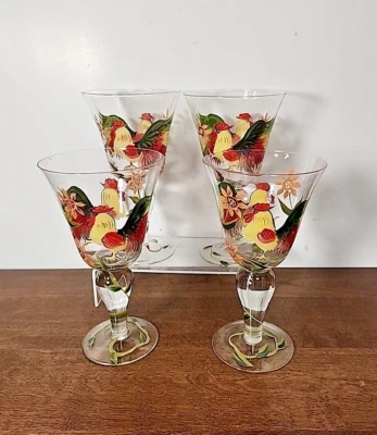 JUEGO DE CUATRO COPAS INTERNACIONALES CERTIFICADAS POR SUSAN WINGERT - GALLO Foto 1 de 4