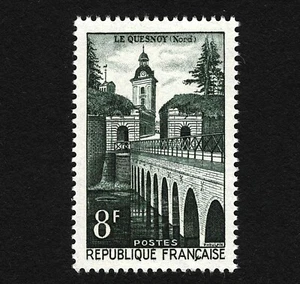 OPC  1957 France 8f Le Quesnoy Sc#831 MNH 42336 - Picture 1 of 1