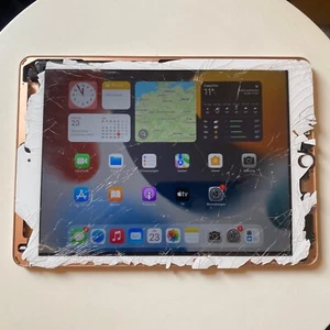 Apple iPad 6. Gen. 32GB, WLAN, 24,64 cm, (9,7 Zoll) - Gold #143 - Bild 1 von 7