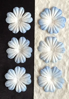 20 adornos de pétalos de flores de papel morera azul hecho a mano bebé niño tarjeta 1" Foto 1 de 4