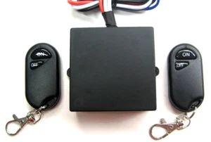 12V 15A normal geschlossener Relaisschalter Trockenkontakt mit 2 Fernbedienungen RS32 - Bild 1 von 4