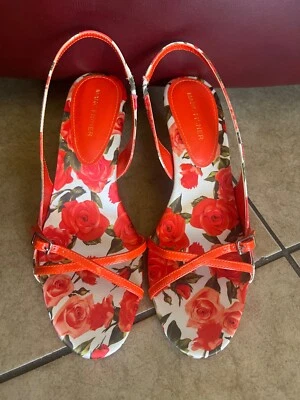 MARC FISHER FERN 2 SANDALS IN RED ROSE SZ 9M - Image 1 of 4