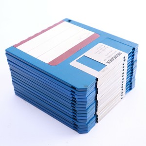 Produktbild von Memorex 3.5 Inch Computer Diskettes Multicolor 79 Disks Rainbow Pack