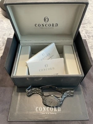 Concord Saratoga SL Stainless Steel Quartz 34m Date 14-C2-230 BOX-CARD-LINKS - Image 1 of 4