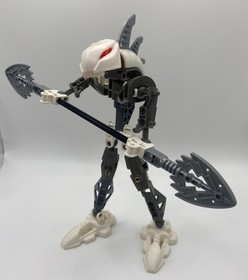 LEGO BIONICLE: Rahkshi Kurahk 8588 Includes Krana, No Instructions Or Canister