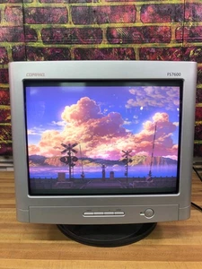 Compaq FS7600 17" VGA CRT Computer Monitor (1280 x 1024 @60Hz) - Retro Gaming - Picture 1 of 11