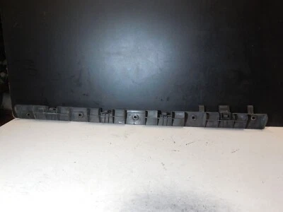 Front Mount Skirt Bracket Trim A1646982827 06-11 Mercedes Benz W164 ML350 ML500 Foto 1 de 4