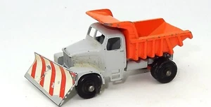 LESNEY MATCHBOX NO. 16 SCAMMELL SNOW PLOUGH TRUCK - Picture 1 of 3