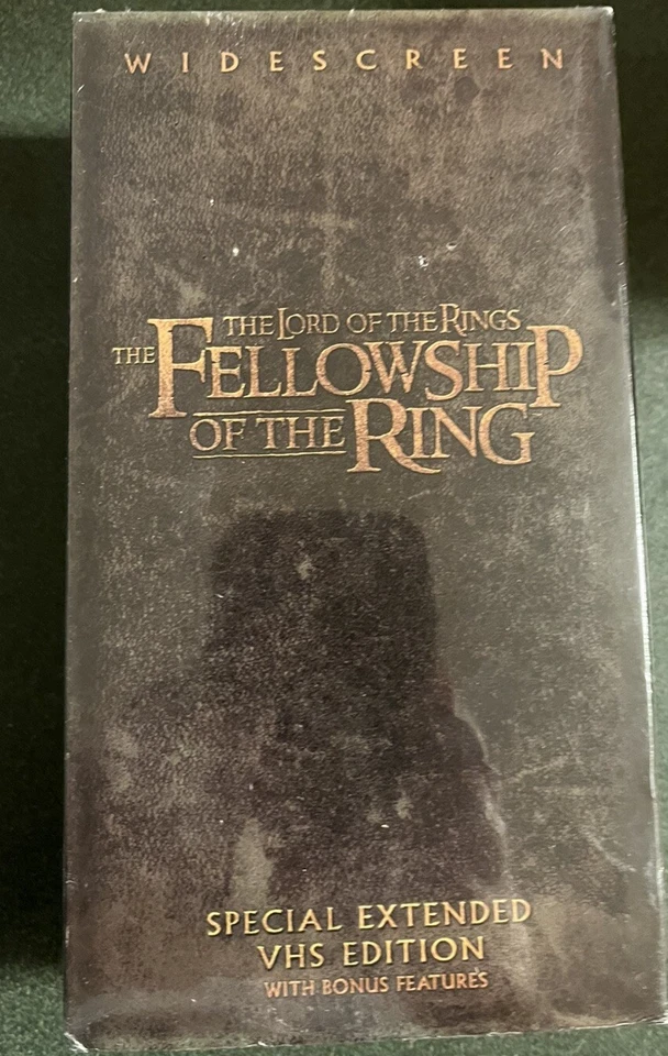 The Lord of the Rings: The Fellowship of the Ring 2 VHS Special Extended Edition - Image 1 of 2