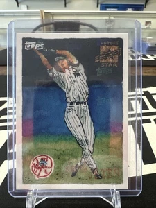 2025 Topps Shoebox Treasures Derek Jeter 19 Topps Logo 22/35 - Bild 1 von 3