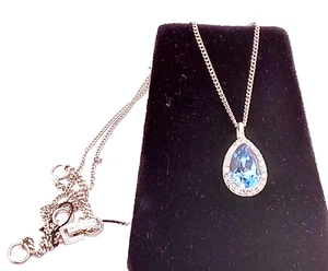 Collar de halo de cristal solitario tono plata diseñador de lujo Givenchy - Imagen 1 de 5