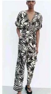 ZARA PRINTED JUMPSUIT WITH BELT BLACK WHITE TROPICAL PRINT M MEDIUM 10 6 38 - Picture 1 of 5