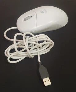 Logitech M-UV96 Optical Mouse USB wired Corded Computer mouse - Picture 1 of 6